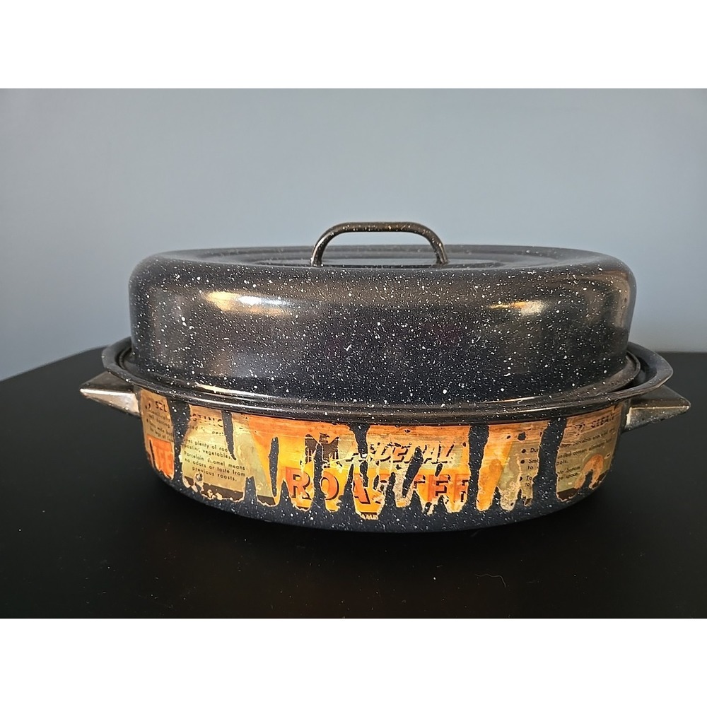 Vintage 13"Long Oval Oven Roaster Pan Enamel w/ Lid Speckled